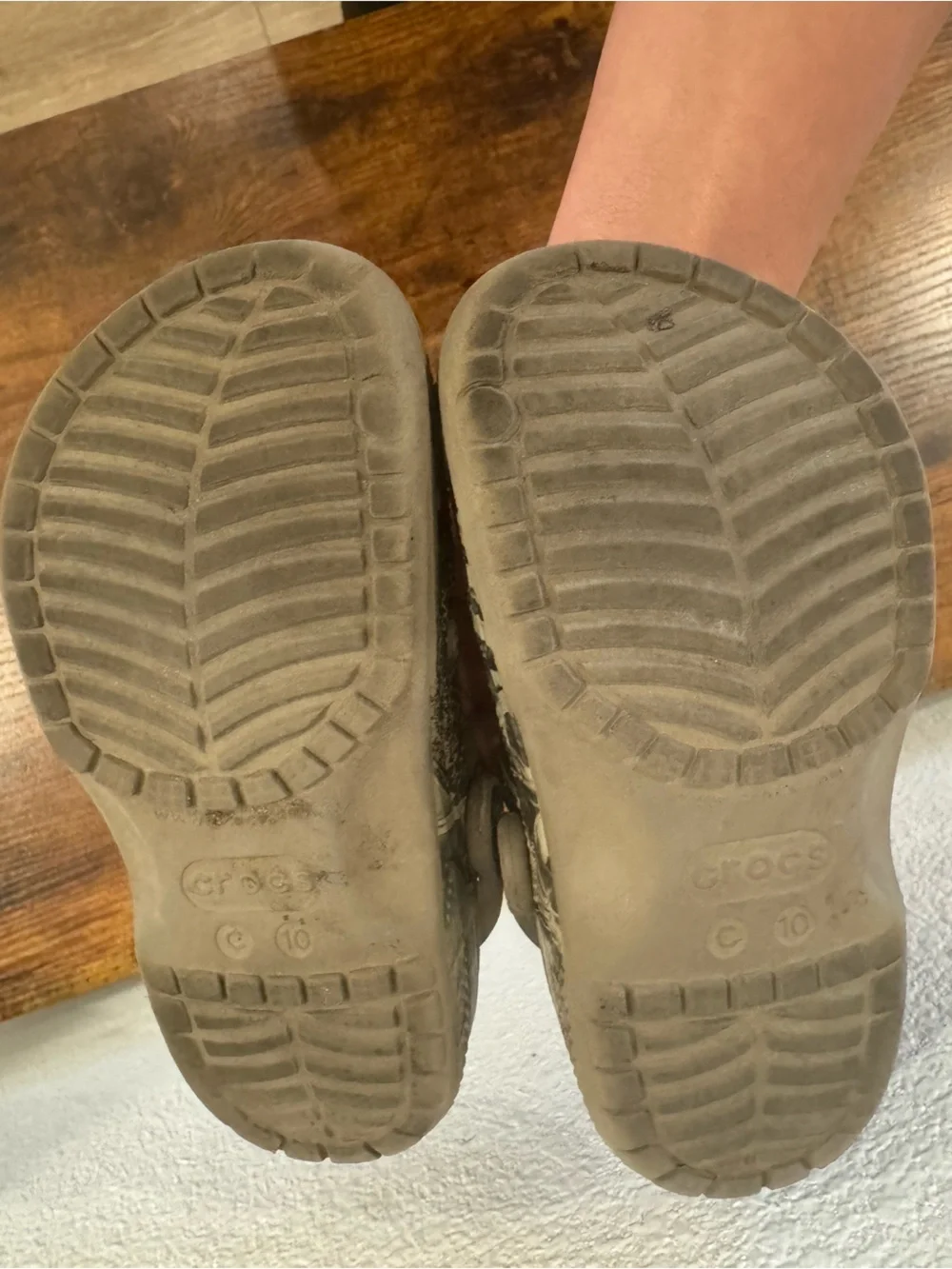 Camo Crocs. Size 10toddler.